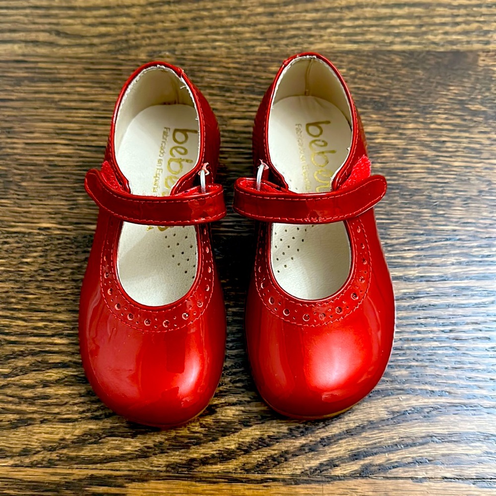 Beberlis Kid’s Shoes (NWOT)